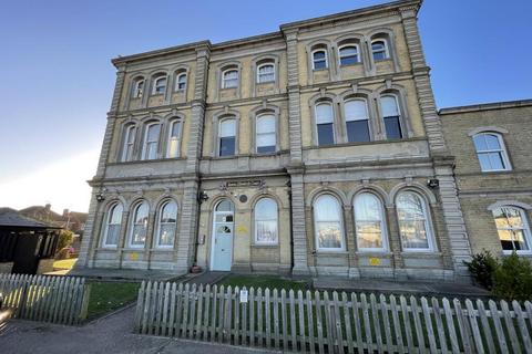 2 bedroom flat for sale, Kings Road, Great Yarmouth