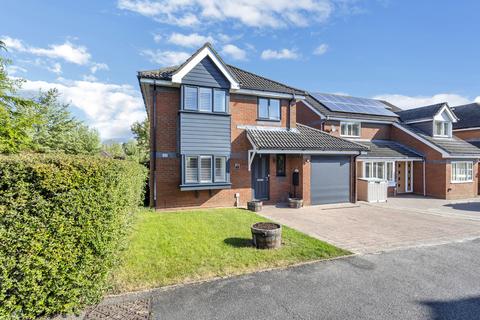 4 bedroom detached house for sale, Appledown Drive, Bury St. Edmunds