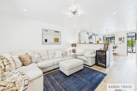 4 bedroom terraced house for sale, Railway Close, St. Austell PL25