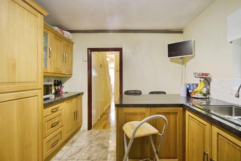 3 bedroom terraced house for sale, Olive Road, Plaistow, London, E13