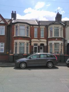 1 bedroom flat to rent, St. Mary'S Road, London E13