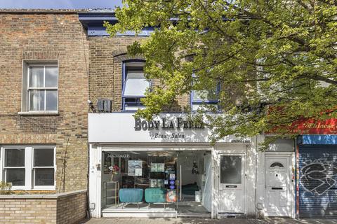 Roman Road, Bow, E3