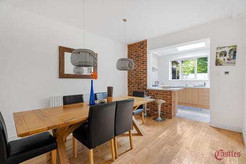 3 bedroom house for sale, Russell Avenue, N22