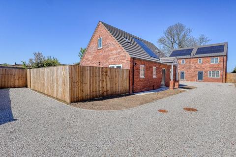 undefined, Low Cross Street, Crowle