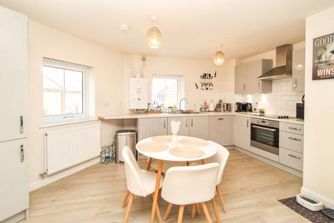 undefined, Belpaire Close, Henlow SG16