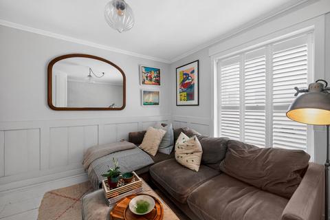 2 bedroom terraced house for sale, Kent Road, Southsea