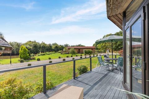 2 bedroom chalet for sale, Dudleston Heath, Nr Ellesmere.