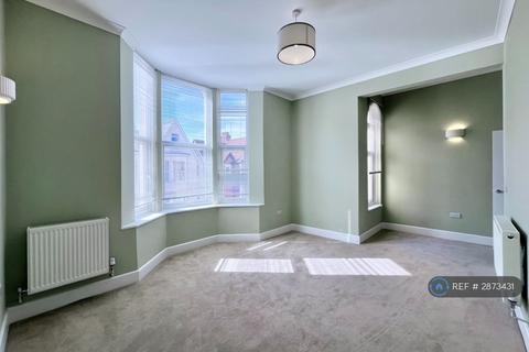 1 bed flat/apartment for rent in Shaftesbury Road, Southsea, PO5