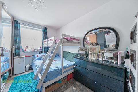 1 bedroom apartment for sale, London Road, Thornton Heath, CR7
