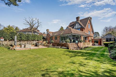 5 bedroom detached house for sale, Vine Avenue, Sevenoaks, Kent