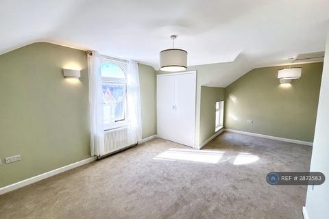 1 bed flat/apartment for rent in Shaftesbury Road, Southsea, PO5
