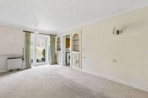 2 bedroom retirement property for sale, Turneys Orchard, Chorleywood, WD3