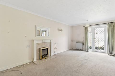 2 bedroom retirement property for sale, Turneys Orchard, Chorleywood, WD3