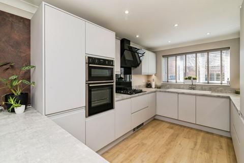 4 bedroom detached house for sale, Douglas Close, Carlton Colville, Lowestoft
