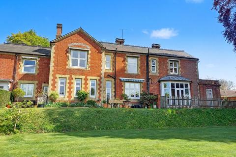 undefined, Headbourne Worthy