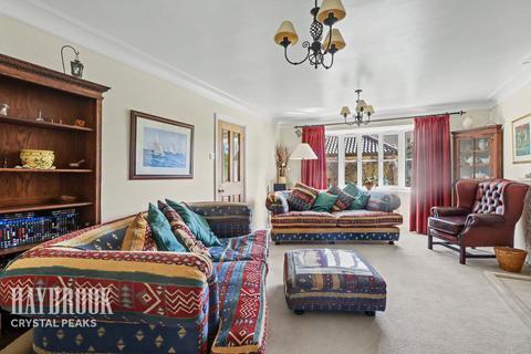 4 bedroom detached house for sale, Orchard Croft, Wales