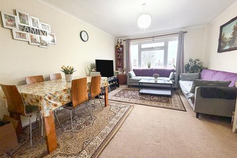 3 bedroom apartment for sale, Burlington Court, Hampshire GU11