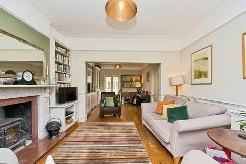 5 bedroom detached house for sale, Minerva Road, Kingston upon Thames, KT1