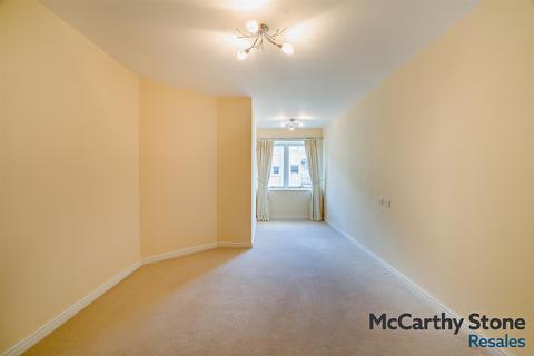 1 bedroom apartment for sale, Bowles Court, Westmead Lane, Chippenham, Wiltshire, SN15 3GU