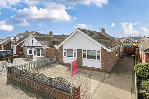 3 bedroom detached bungalow for sale, Cleethorpes DN35