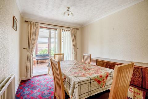 3 bedroom detached bungalow for sale, Grimsby DN37