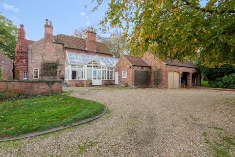 4 bedroom detached house for sale, Goxhill, Barrow-Upon-Humber DN19
