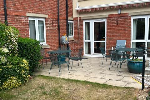 1 bedroom flat for sale, Lincolnshire NG34