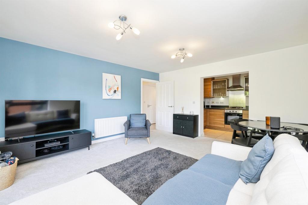 Raven Close, Watford – pohled 2