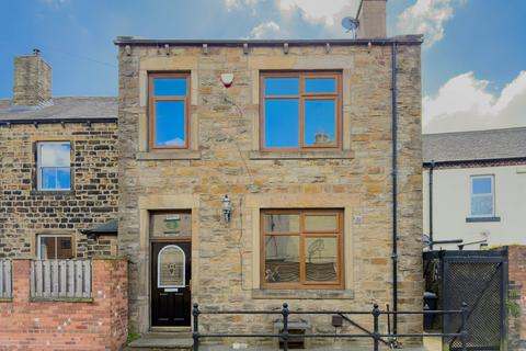 3 bedroom end of terrace house for sale, Craven Lane, Gomersal