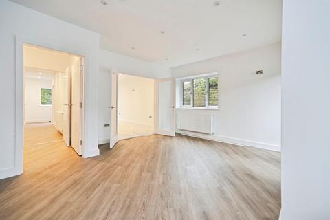 4 bedroom detached house for sale, Toller Lane, Bradford