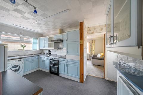 3 bedroom semi-detached house for sale, Avonmead, Haydon Wick SN25