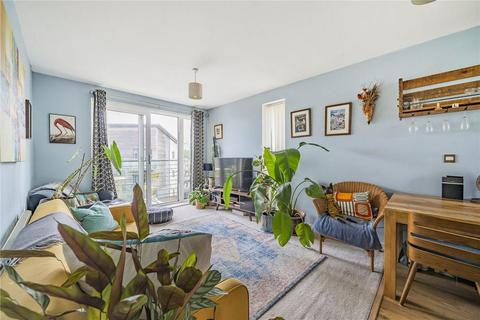 2 bedroom flat for sale, Allen Close, Marlborough Park SN3