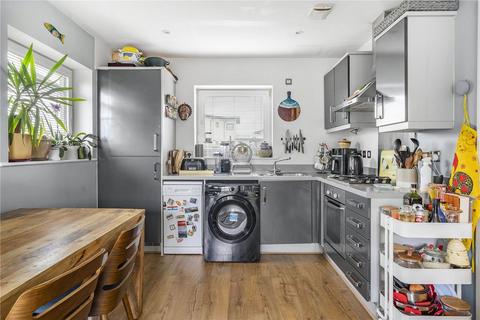 2 bedroom flat for sale, Allen Close, Marlborough Park SN3
