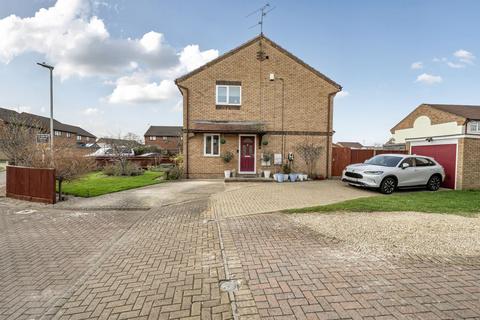 End of terrace house - Mortimer Close, Old Shaw SN5