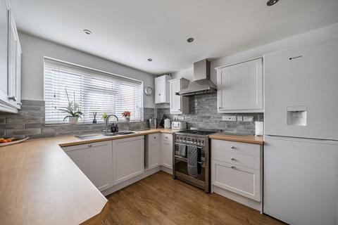 4 bedroom detached house for sale, Delamere Drive, Stratton St Margaret SN3