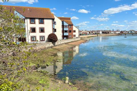 2 bedroom flat for sale, Alver Quay, Prince Alfred Street, Gosport PO12 1SR