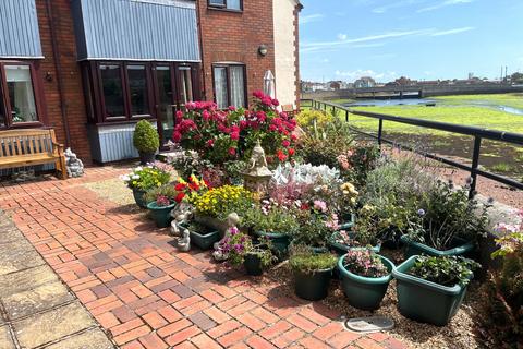2 bedroom flat for sale, Alver Quay, Prince Alfred Street, Gosport PO12 1SR