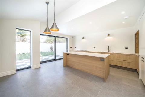 5 bedroom terraced house for sale, Craster Road, London SW2