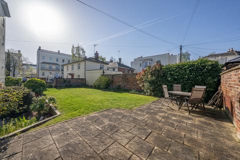 2 bedroom flat for sale, Wellington Square, Cheltenham, GL50 4JS