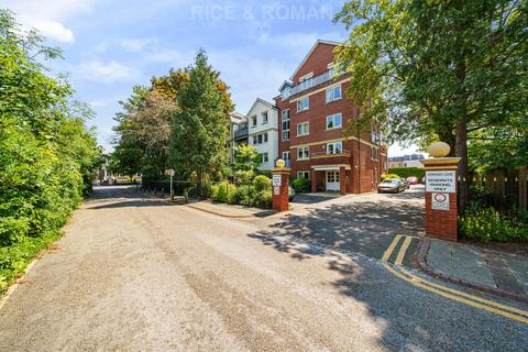 1 bedroom retirement property for sale, Alma Road, Windsor SL4