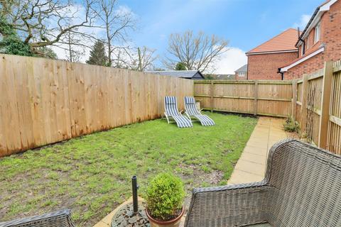 3 bedroom mews for sale, Wren Drive, Crewe CW1