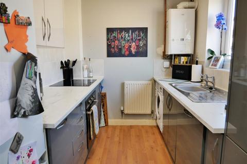2 bedroom semi-detached house for sale, Cowslip Grove, Calne