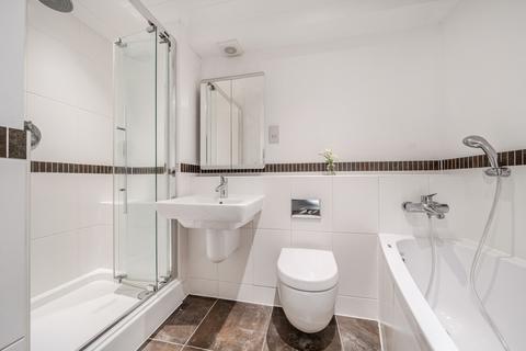 2 bedroom flat for sale, Epsom Road, Guildford, GU1