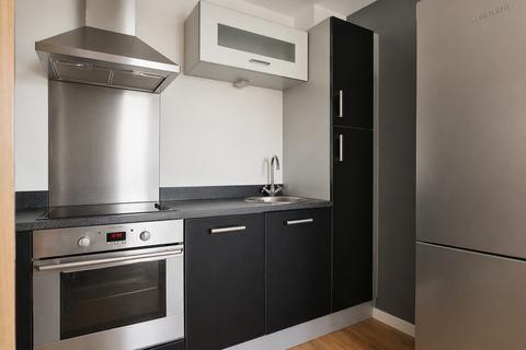 2 bedroom flat for sale, Marsh Lane, Leeds