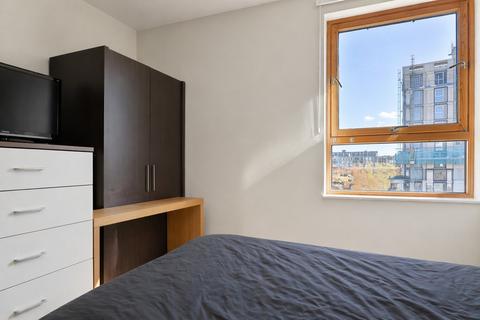 2 bedroom flat for sale, Marsh Lane, Leeds