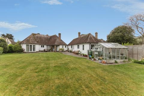 4 bedroom bungalow for sale, Maple Avenue, Bexhill-On-Sea