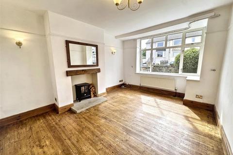 3 bedroom semi-detached house for sale, Oakbank Avenue, Exley Head, Keighley, BD22 7DY