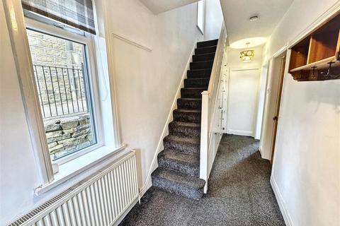 3 bedroom semi-detached house for sale, Oakbank Avenue, Exley Head, Keighley, BD22 7DY