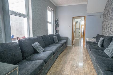 5 bedroom end of terrace house for sale, Broughton Road, Birmingham B20