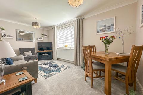 2 bedroom ground floor flat for sale, Brimstage Road, Heswall, CH60
